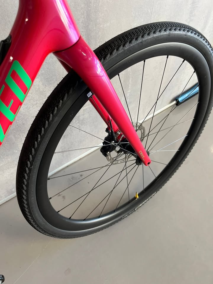 2023 Specialized Crux 61 cm