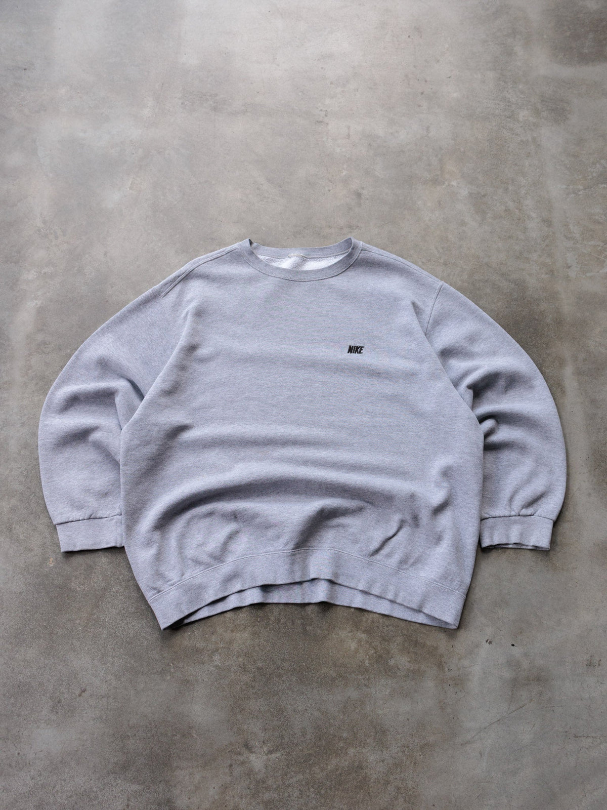 Vintage Grey Nike Sweatshirt (2XL)
