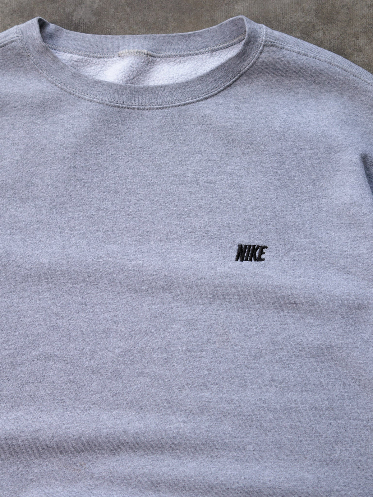 Vintage Grey Nike Sweatshirt (2XL)