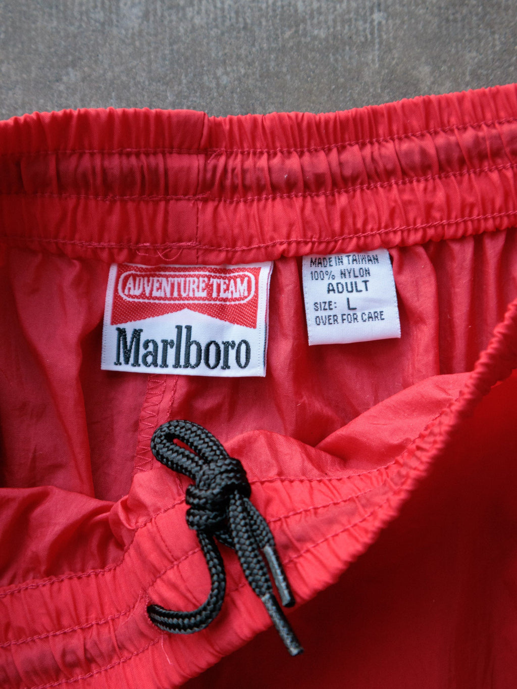 Vintage 90s Red Marlboro Adventure Team Track Pants (L)