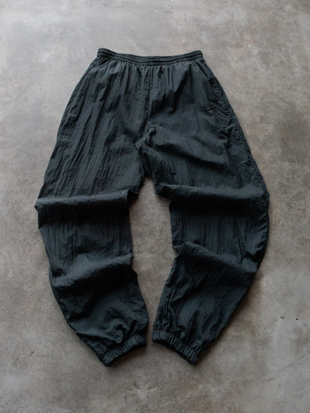 Vintage 90s Black Nike Track Pants (M)