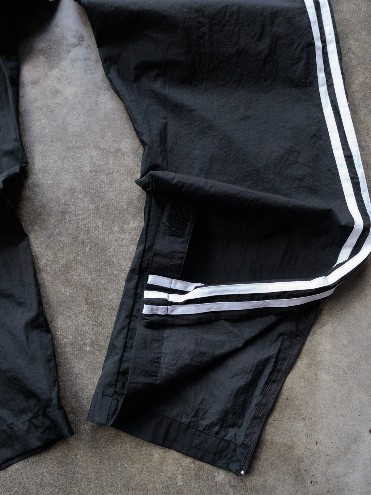 Vintage 00s Black Adidas Track Pants (L)