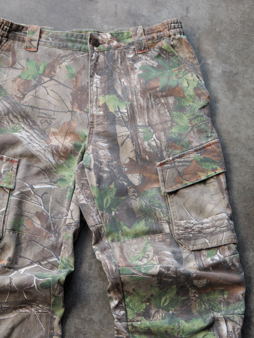 Vintage 00s Brown Realtree Camo RedHead Cargo Pants (W36)