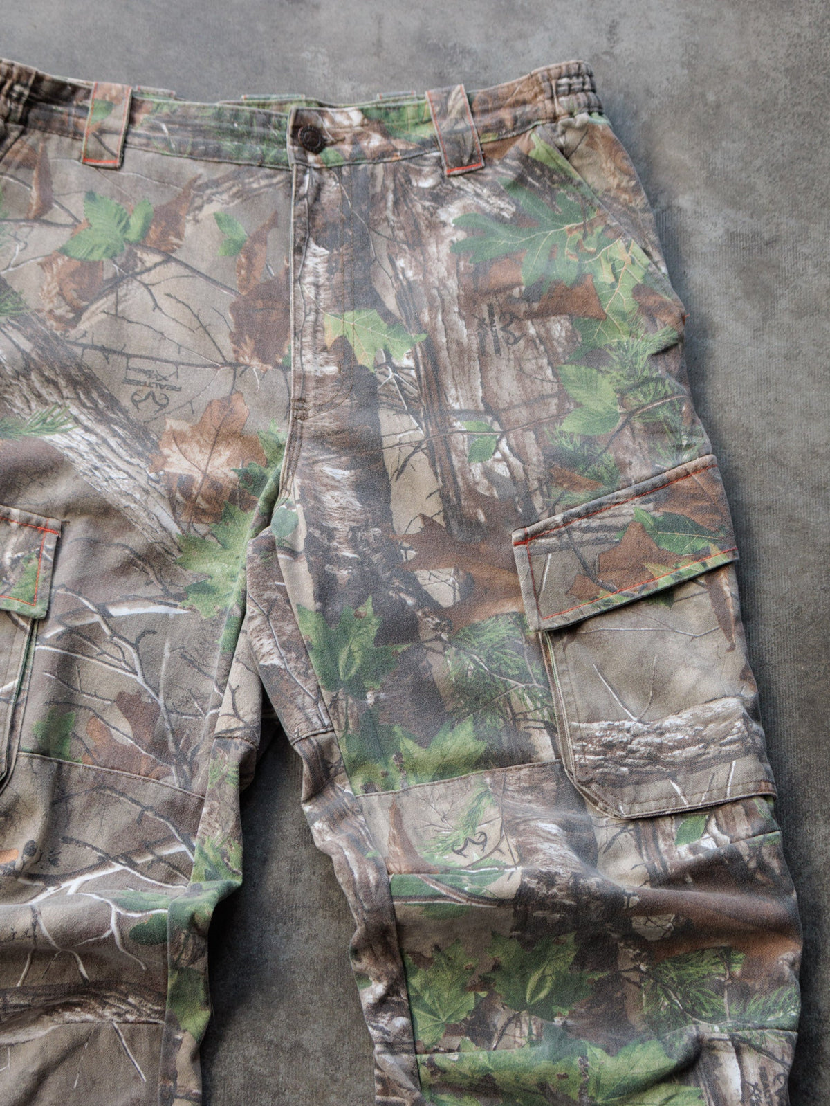 Vintage 00s Brown Realtree Camo RedHead Cargo Pants (W36)