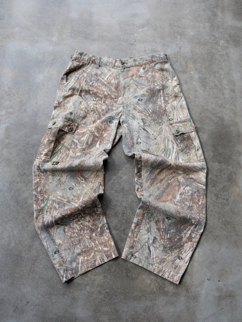 Vintage 00s Brown Mossy Oak Duck Blind Camo Cargo Pants (M)