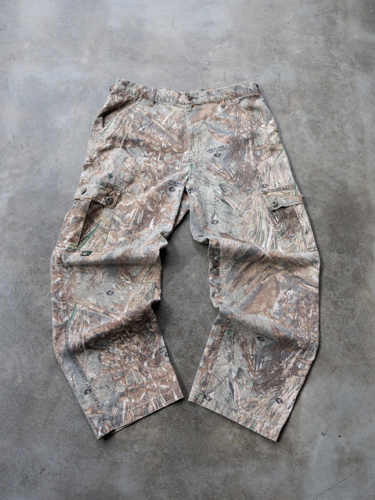 Vintage 00s Brown Mossy Oak Duck Blind Camo Cargo Pants (M)