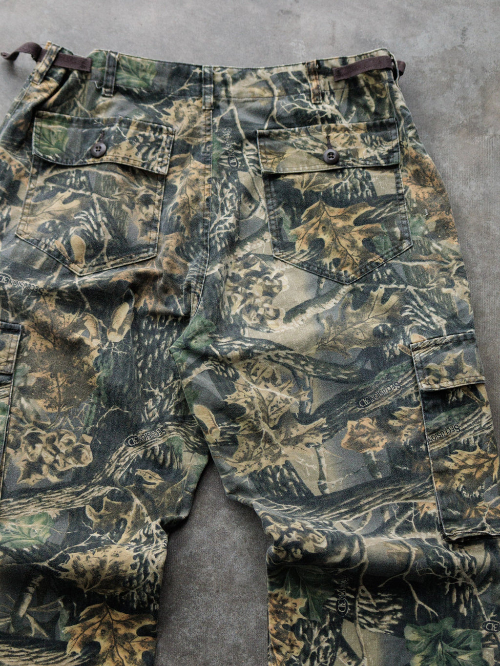 Vintage 00s Green Seclusion 3D Camo Cabela's Cargo Pants (W36)