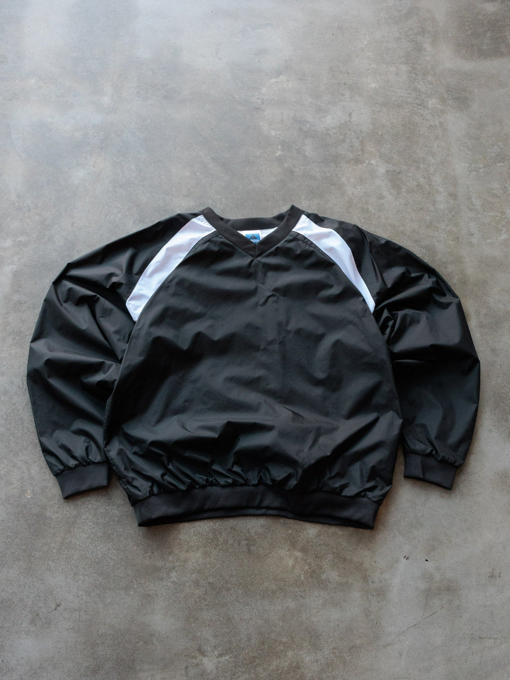 Vintage 00s Black Adidas Pullover Windbreaker (M)
