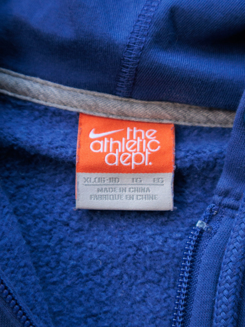 Vintage 00s Blue Nike Full Zip Hoodie (Women's XL)