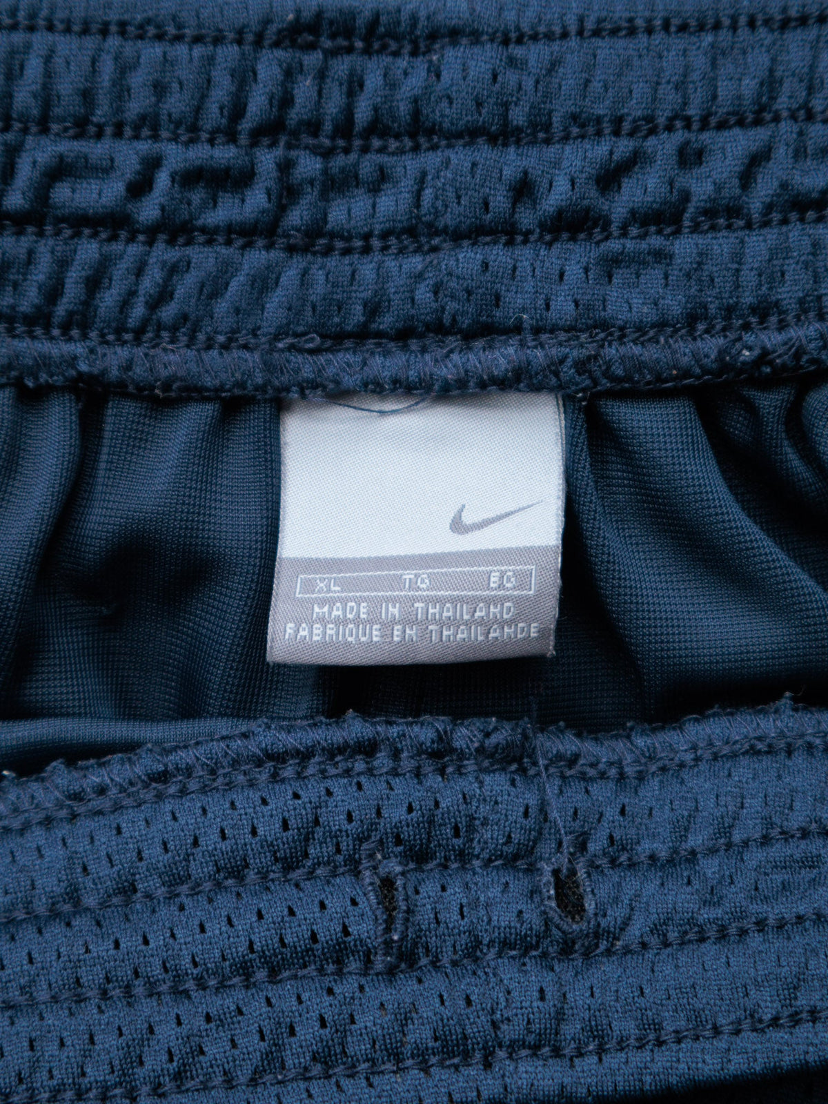Vintage 00s Navy Nike Mesh Shorts (XL)