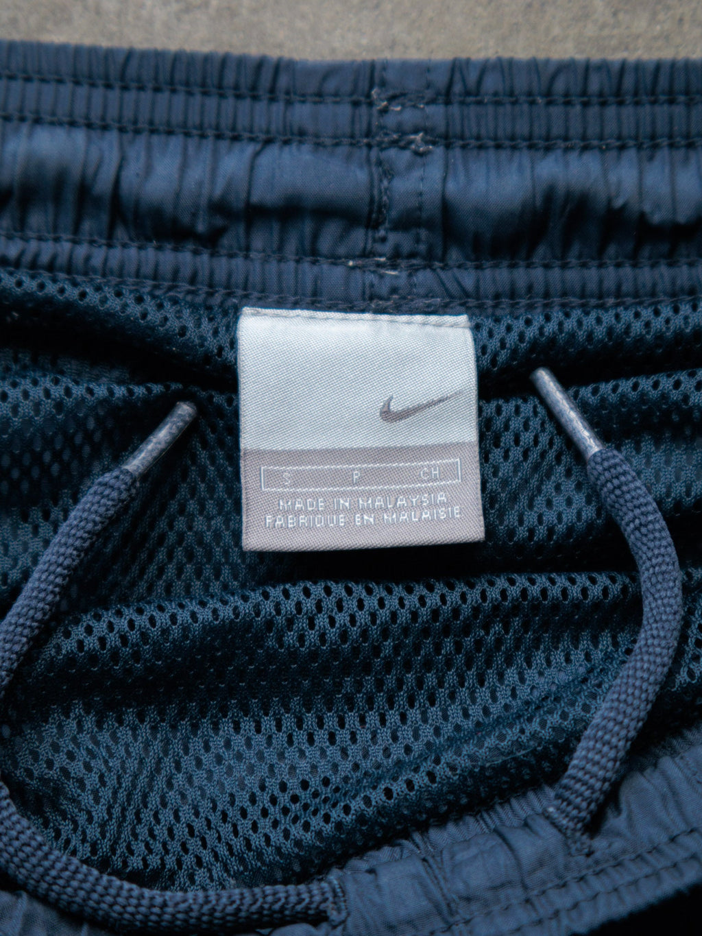 Vintage 00s Navy Nike Swim Shorts (S)