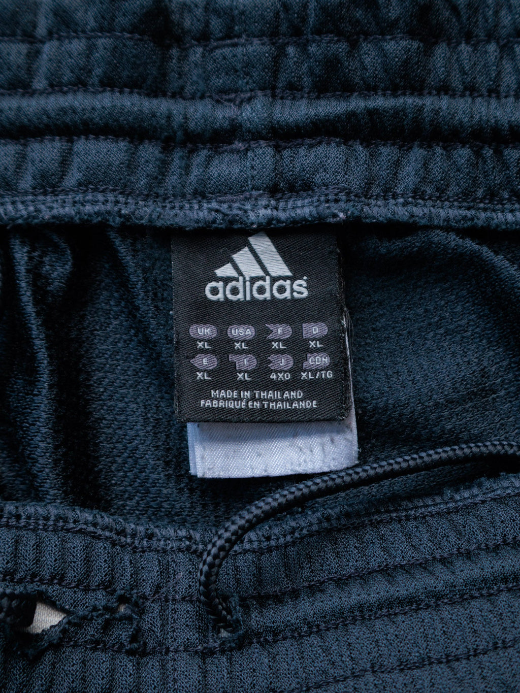 Vintage 00s Navy Adidas Shorts (XL)