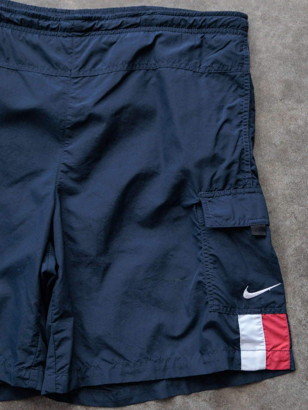 Vintage 00s Navy Nike Cargo Swim Shorts (M)
