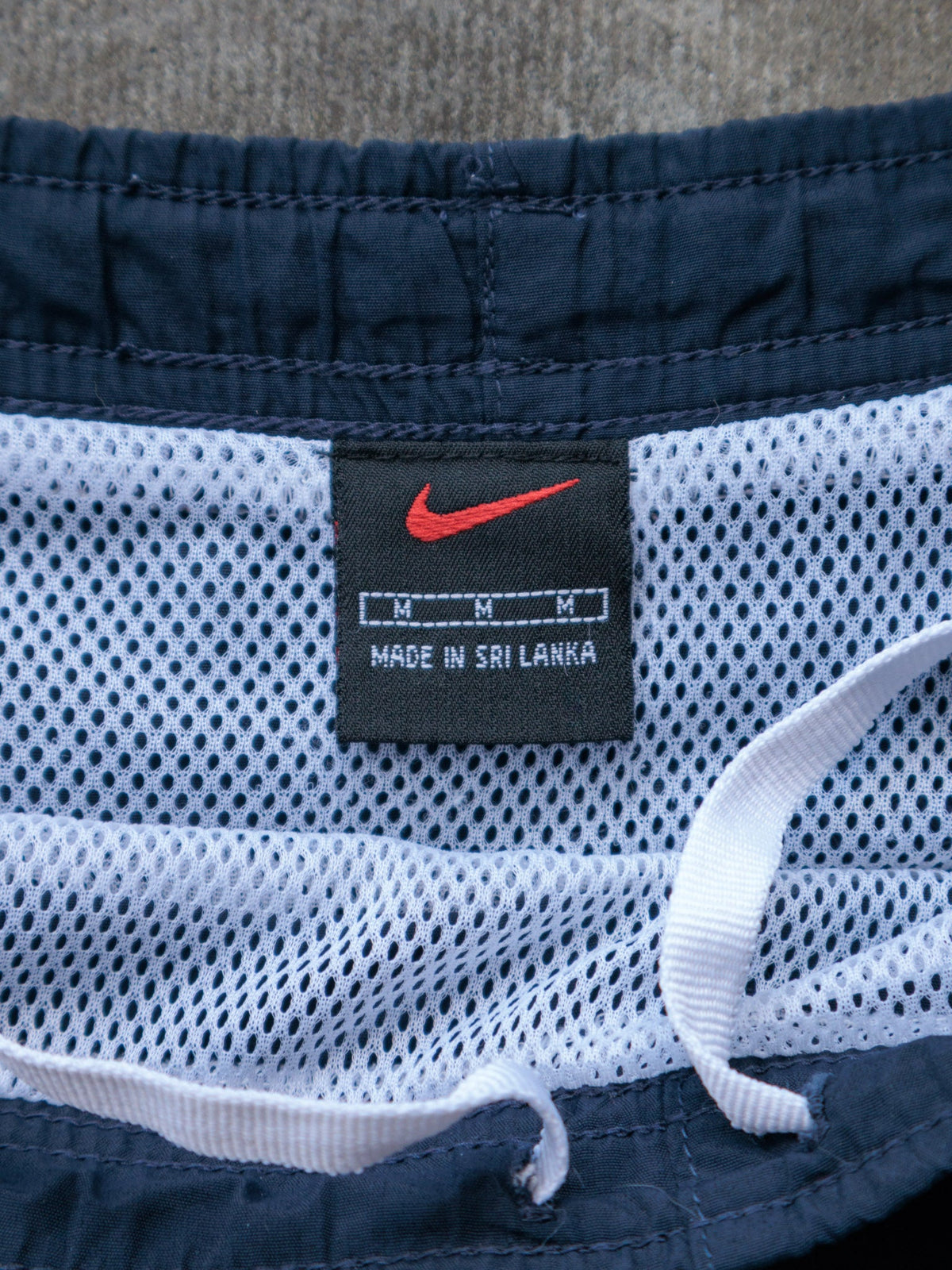 Vintage 00s Navy Nike Cargo Swim Shorts (M)