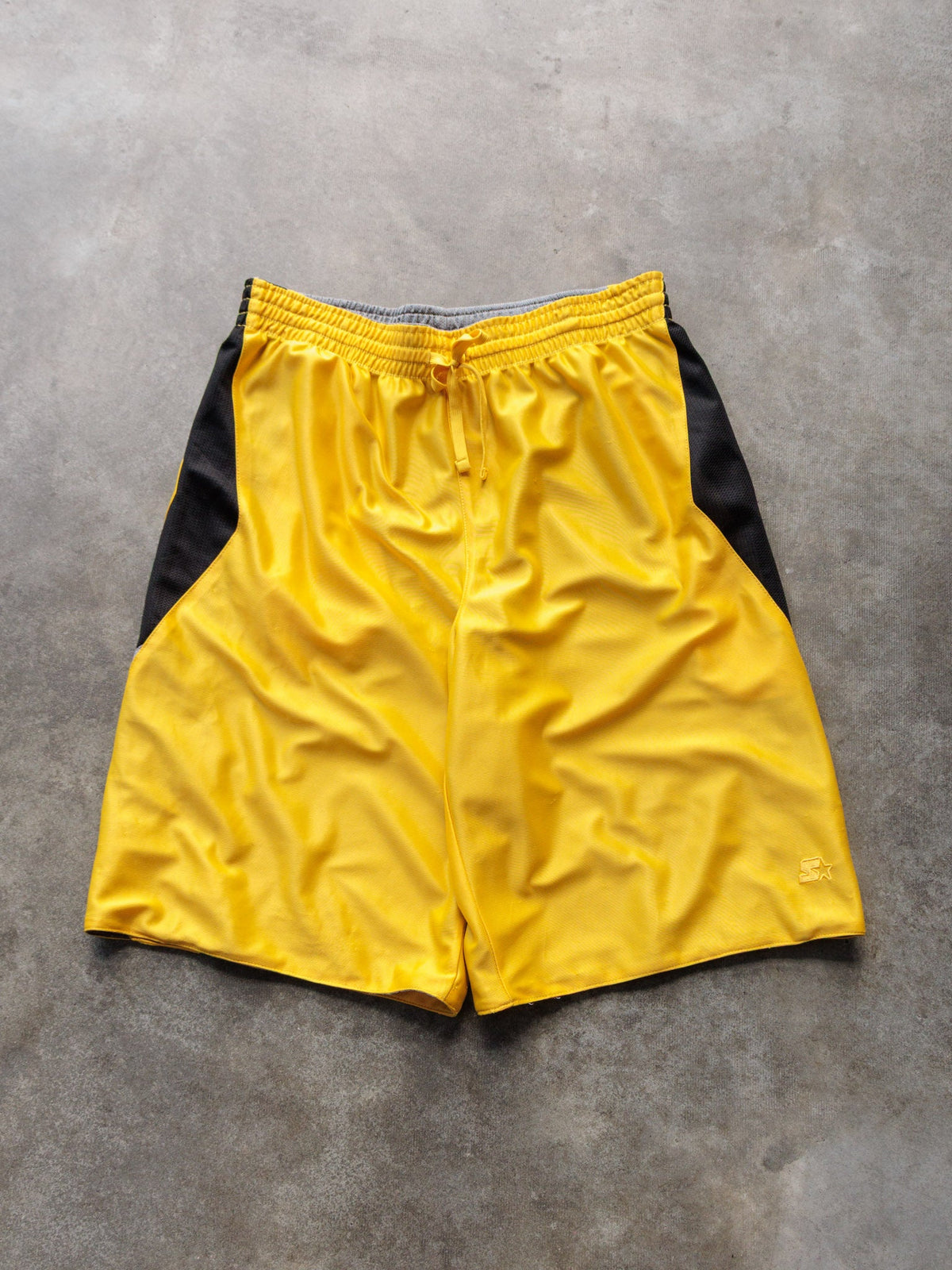 Vintage Yellow & Grey Starter Reversible Mesh Shorts (M)