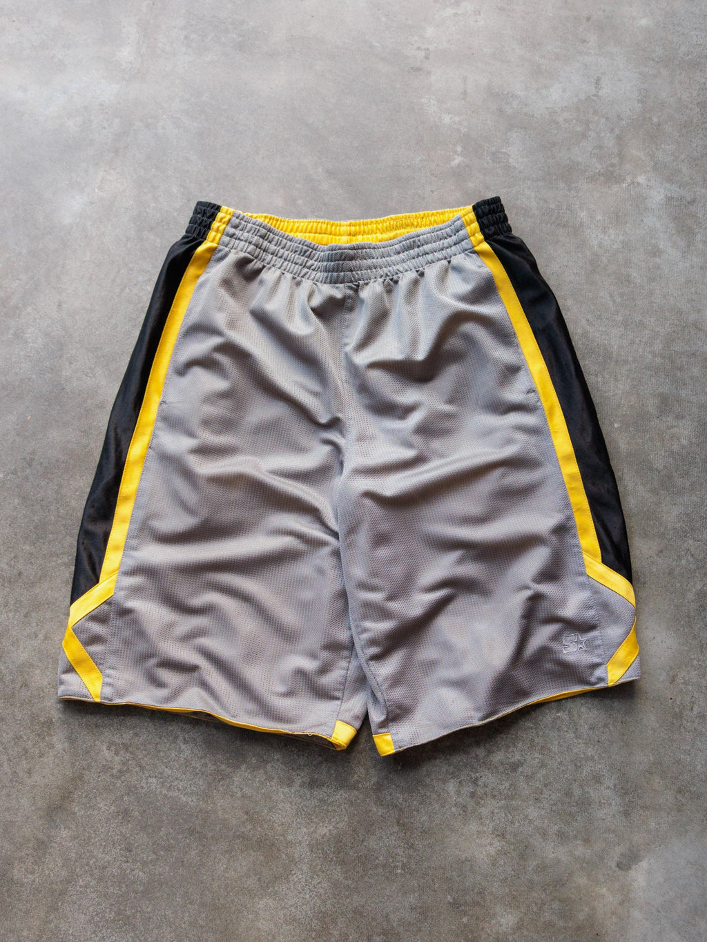 Vintage Yellow & Grey Starter Reversible Mesh Shorts (M)