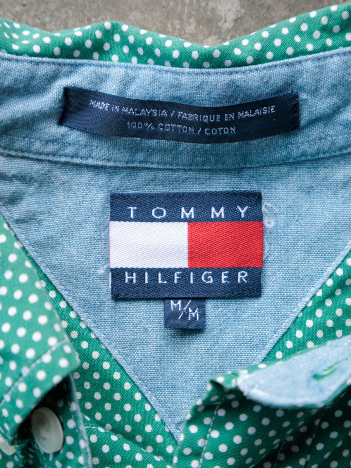 Vintage 00s Green Dotted Tommy Hilfiger Shirt (M)