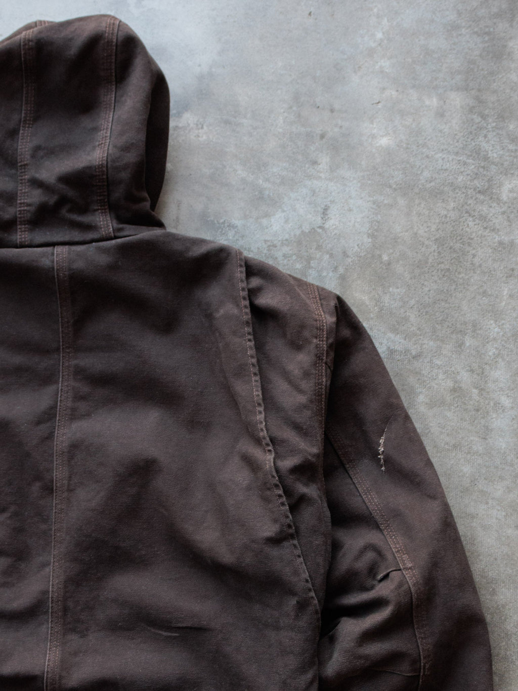 Carhartt J141 DKB 'Dark Brown' Sierra Jacket (L)