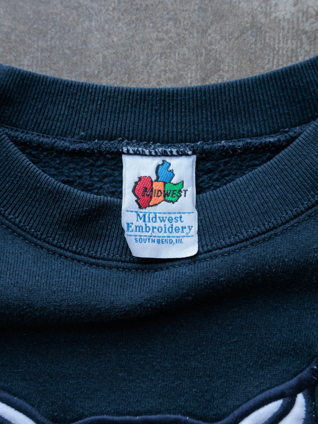 Vintage 90s Navy Arizona Wildcats Colourblock Sweatshirt (XL)