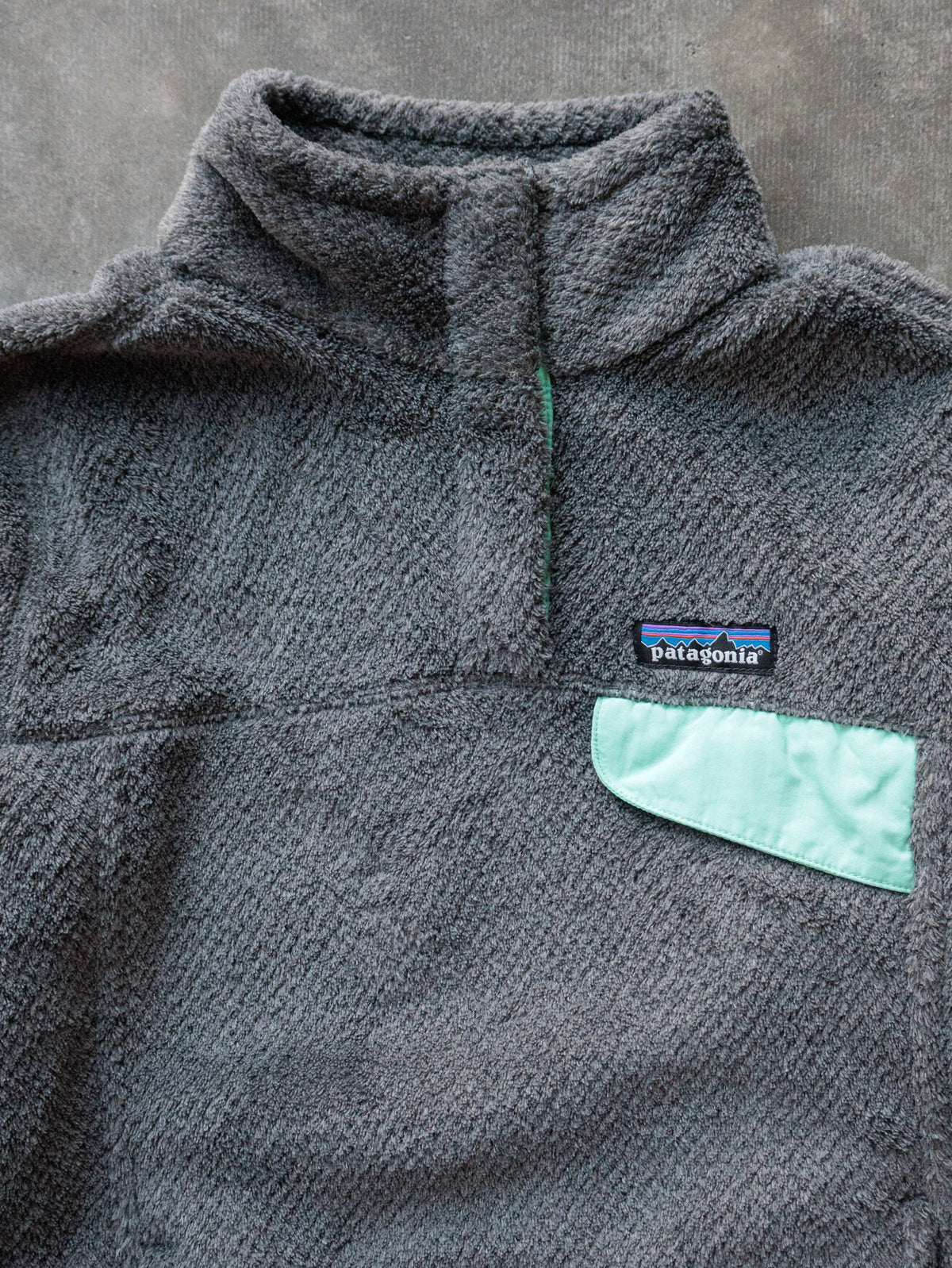 Grey Patagonia Re-Tool Snap-T Pullover (XS)