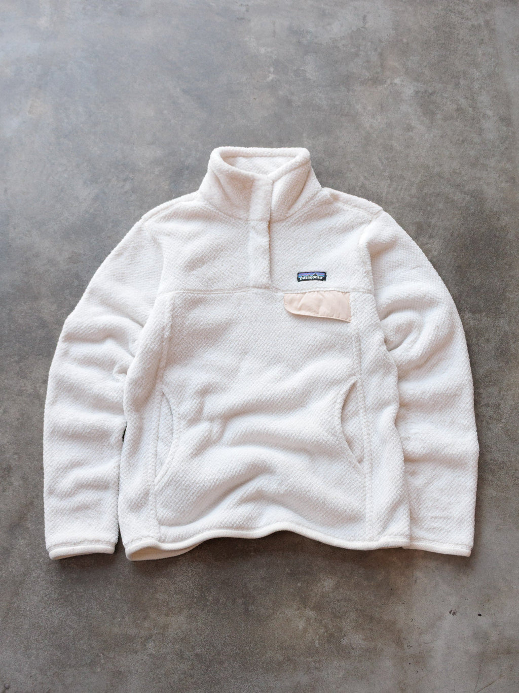 Vintage White Patagonia Re-Tool Snap-T Pullover (S)