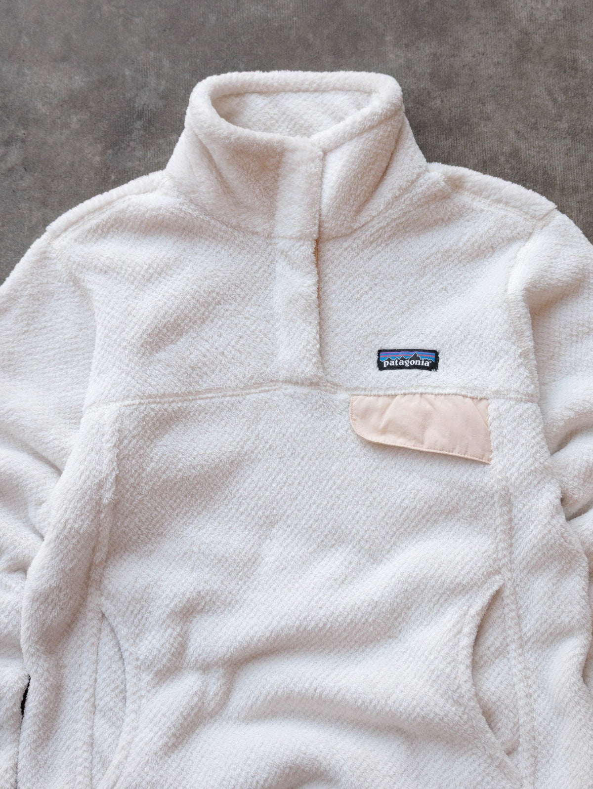 Vintage White Patagonia Re-Tool Snap-T Pullover (S)