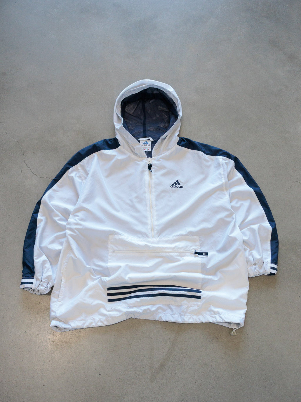 Vintage 00s White Adidas Hooded Pullover Windbreaker (XL)