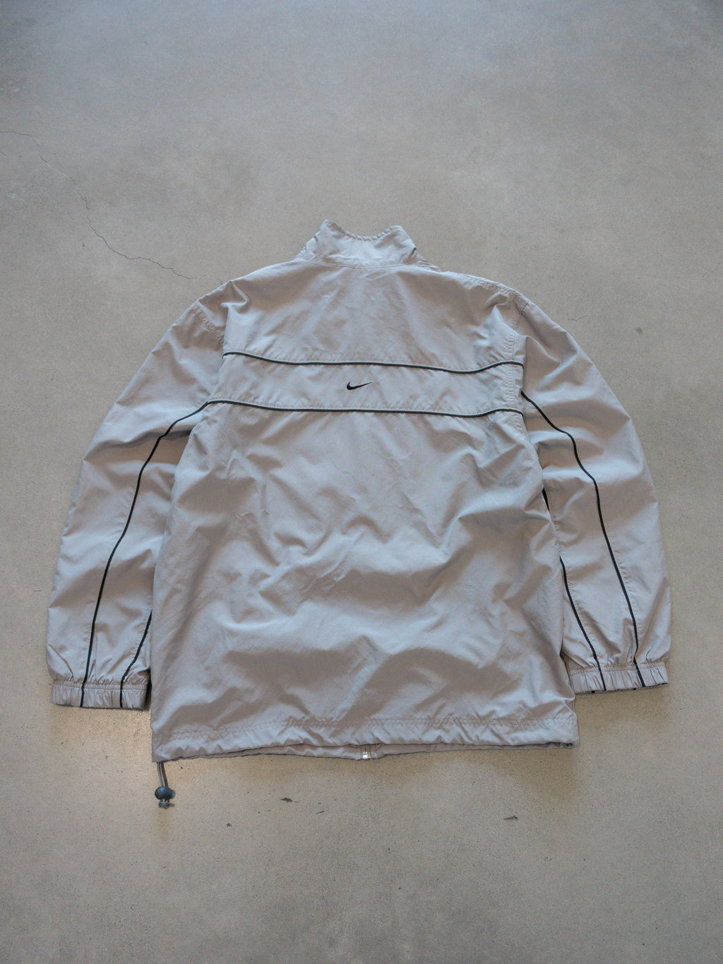 Vintage 00s Grey Nike Windbreaker (M)