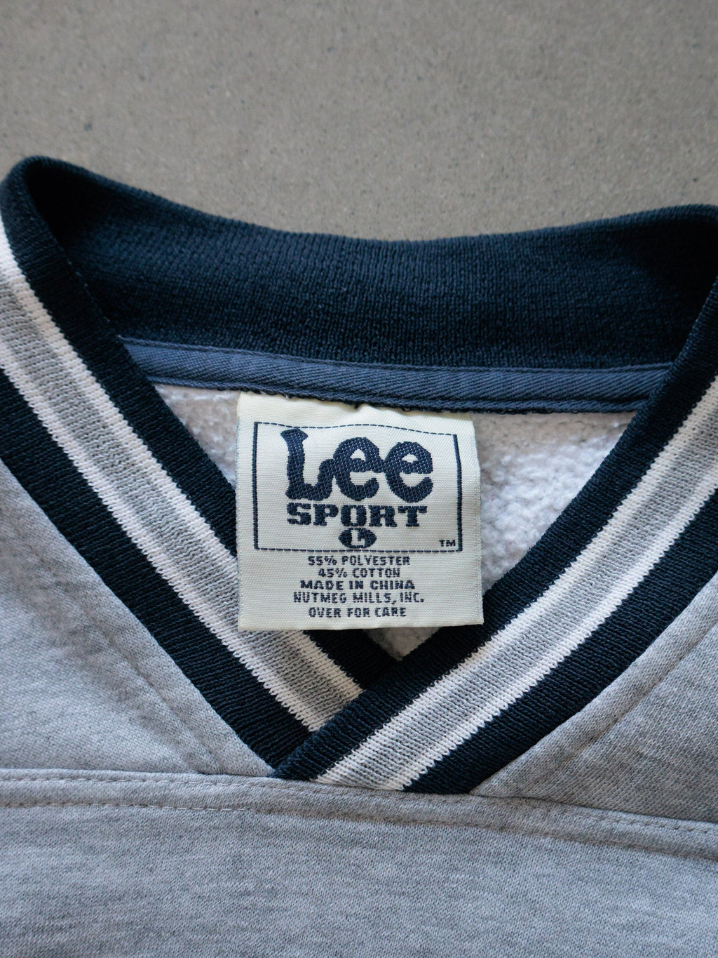 Vintage 90s Lee Sport UNC Tar Heels Sweatshirt (L)