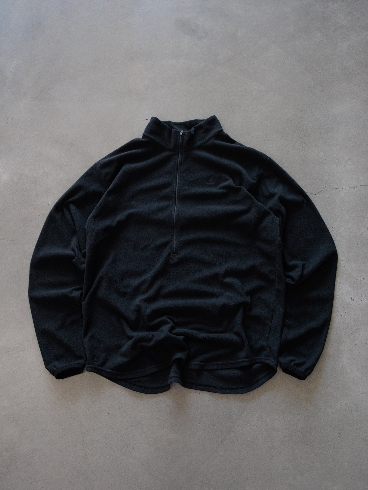 Vintage 90s Black Nike ACG Fleece Quarter Zip (XL)