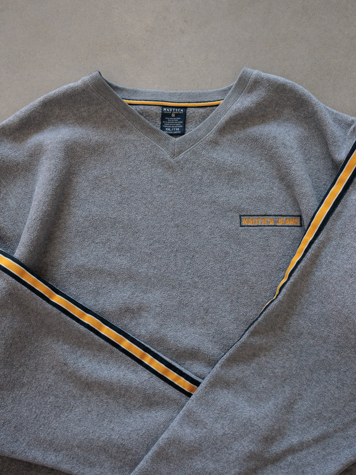 Vintage 00s Grey Nautica Fleece V-Neck Sweatshirt (2XL)