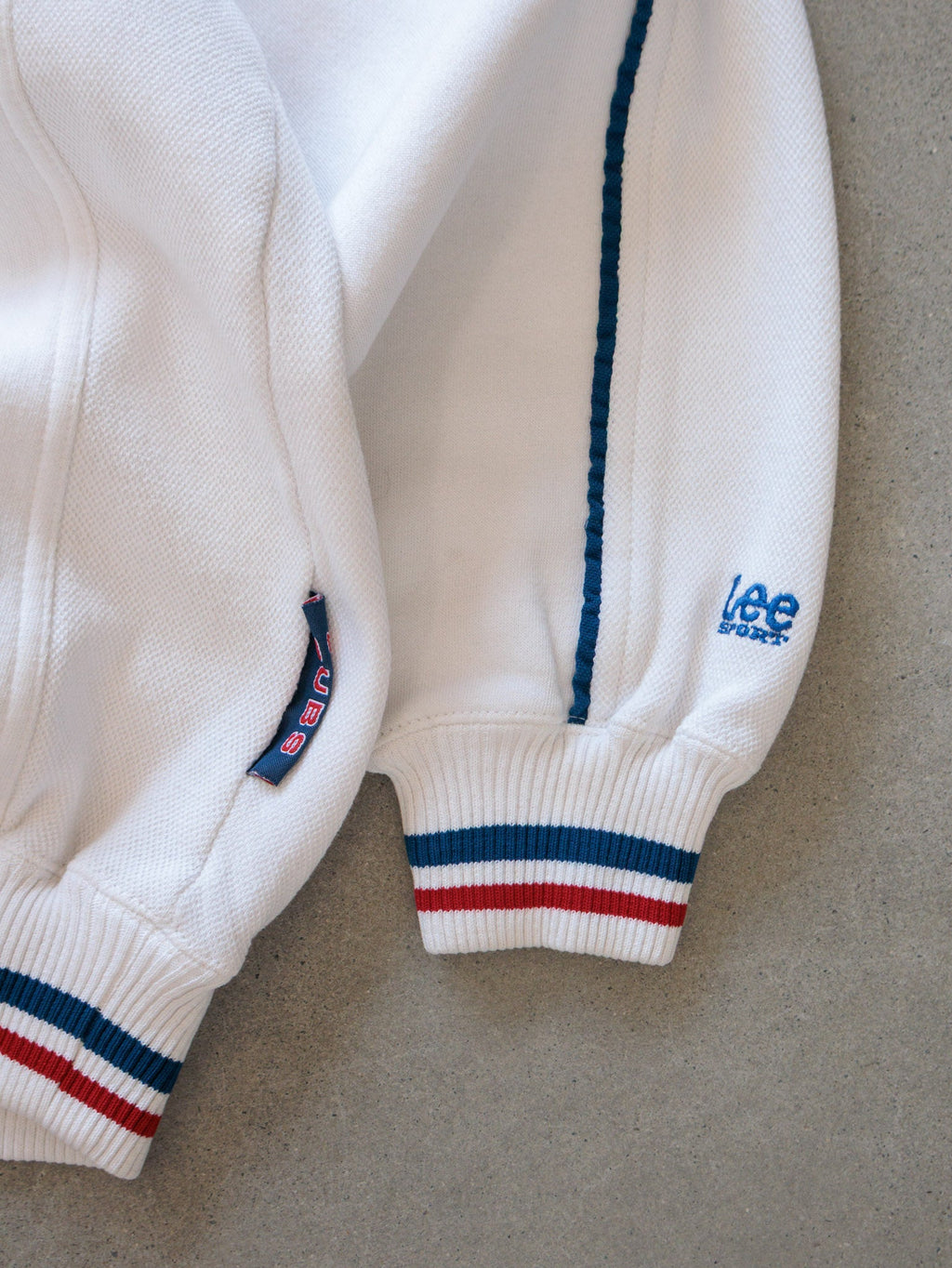 Vintage 90s White Lee Sport Chicago Cubs V-Neck Sweatshirt (M)