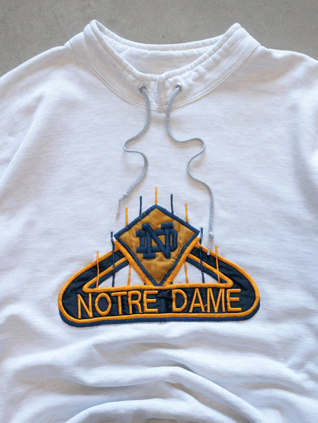 Vintage 90s White Marl Notre Dame Sweatshirt (XL)
