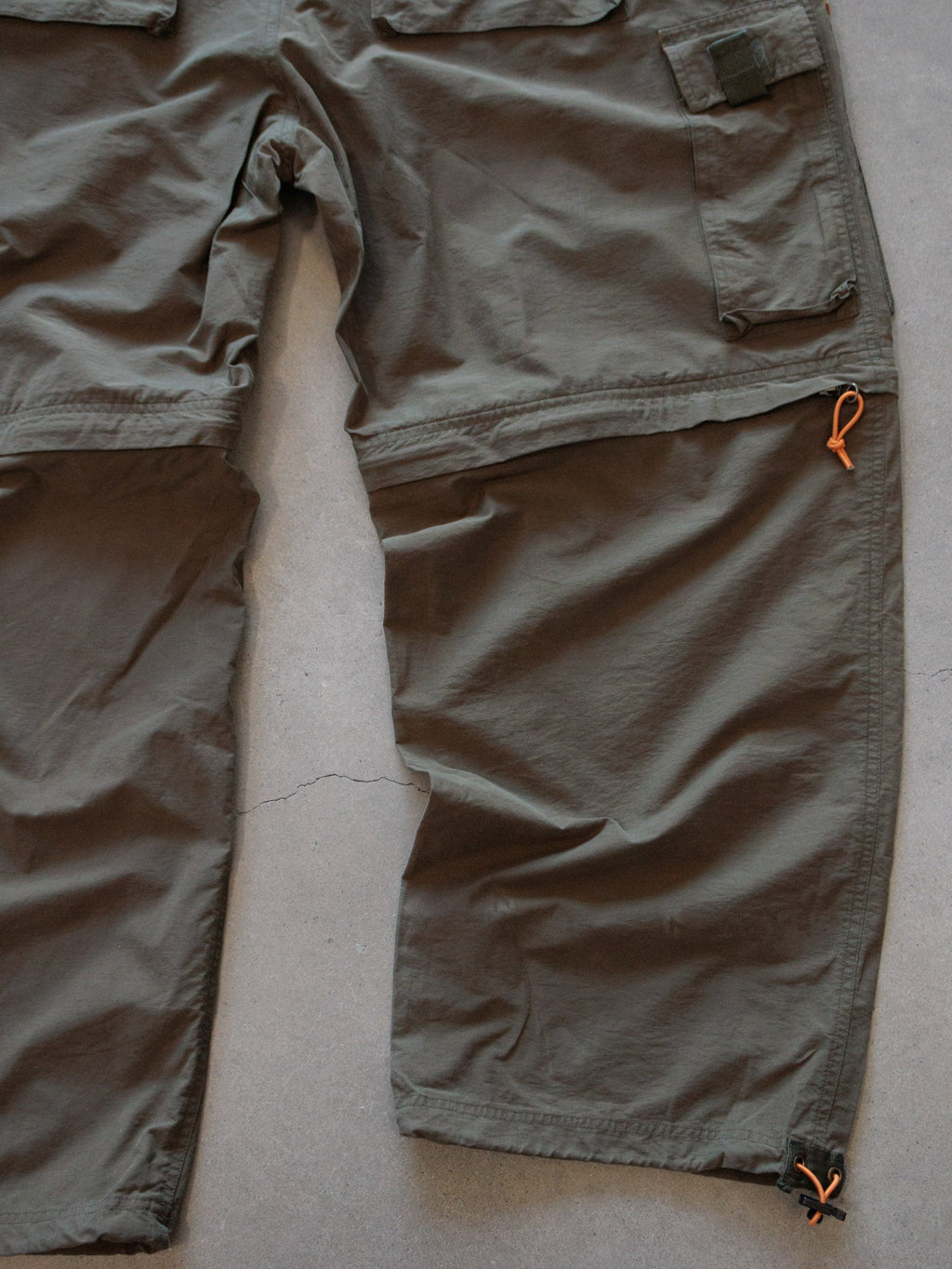 Vintage 00s Green DownEast Outfitters Convertible Cargo Pants (XL)