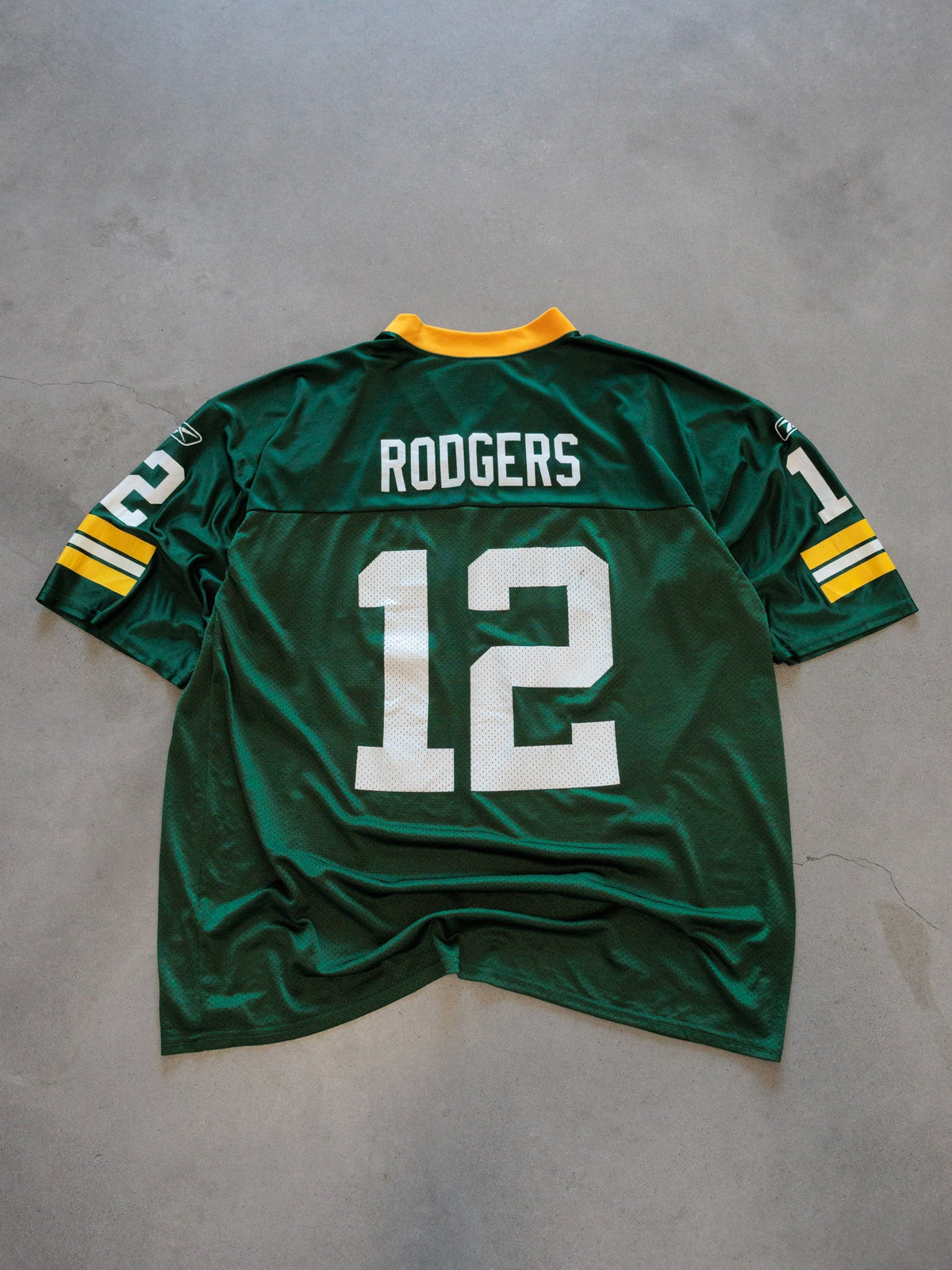 Vintage 00s Green Reebok Green Bay Packers Rodgers Jersey (XL)