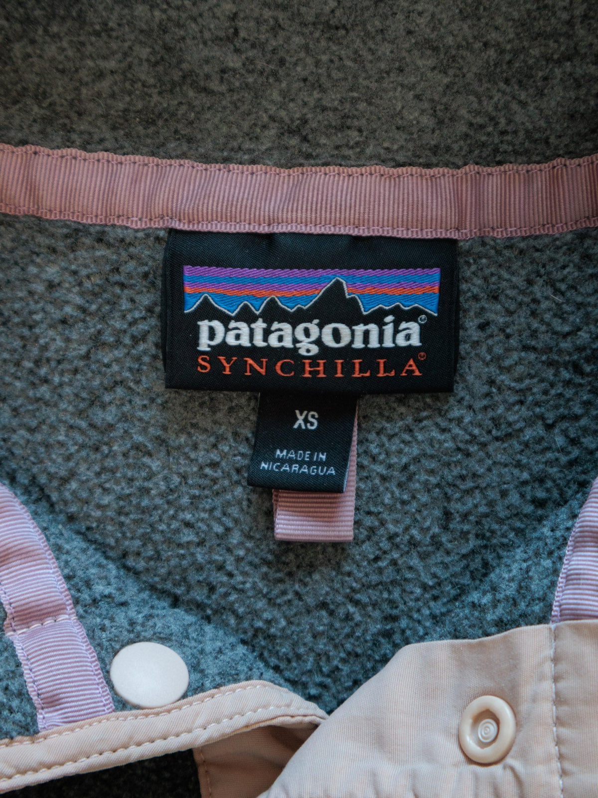 Grey Patagonia Synchilla Snap-T Pullover (XS)