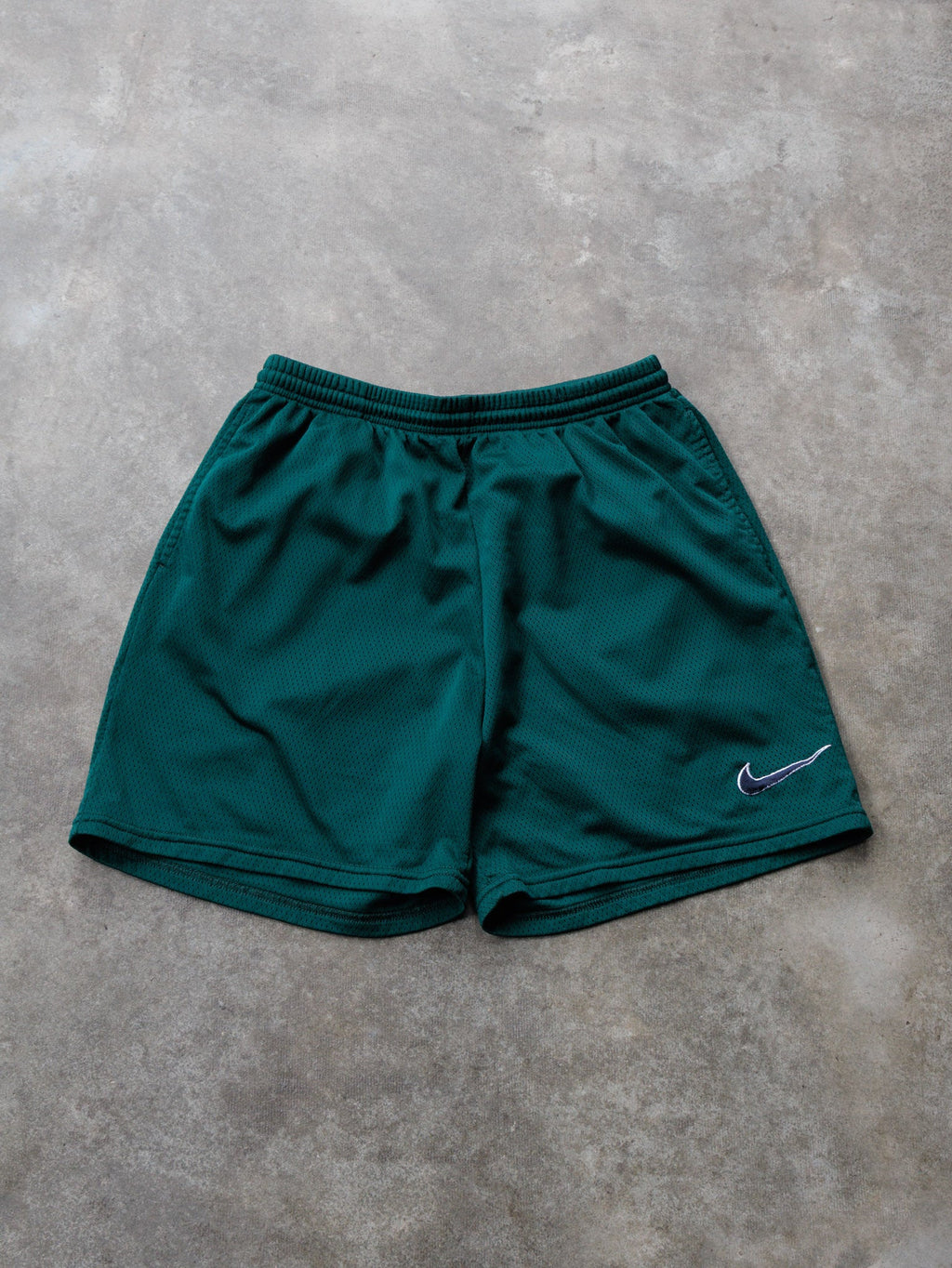 Vintage 90s Green Nike Mesh Shorts (S)