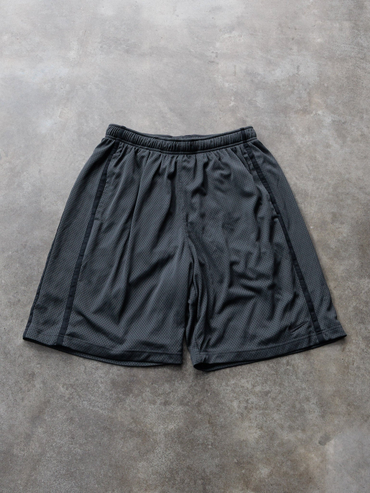 Vintage Grey Nike Mesh Shorts (XL)