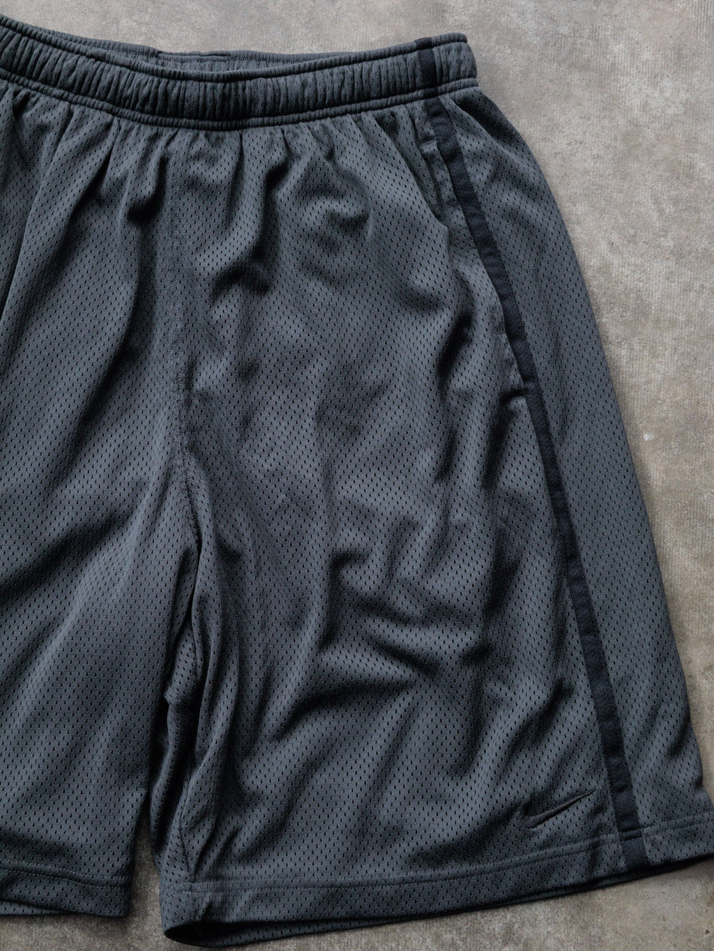 Vintage Grey Nike Mesh Shorts (XL)
