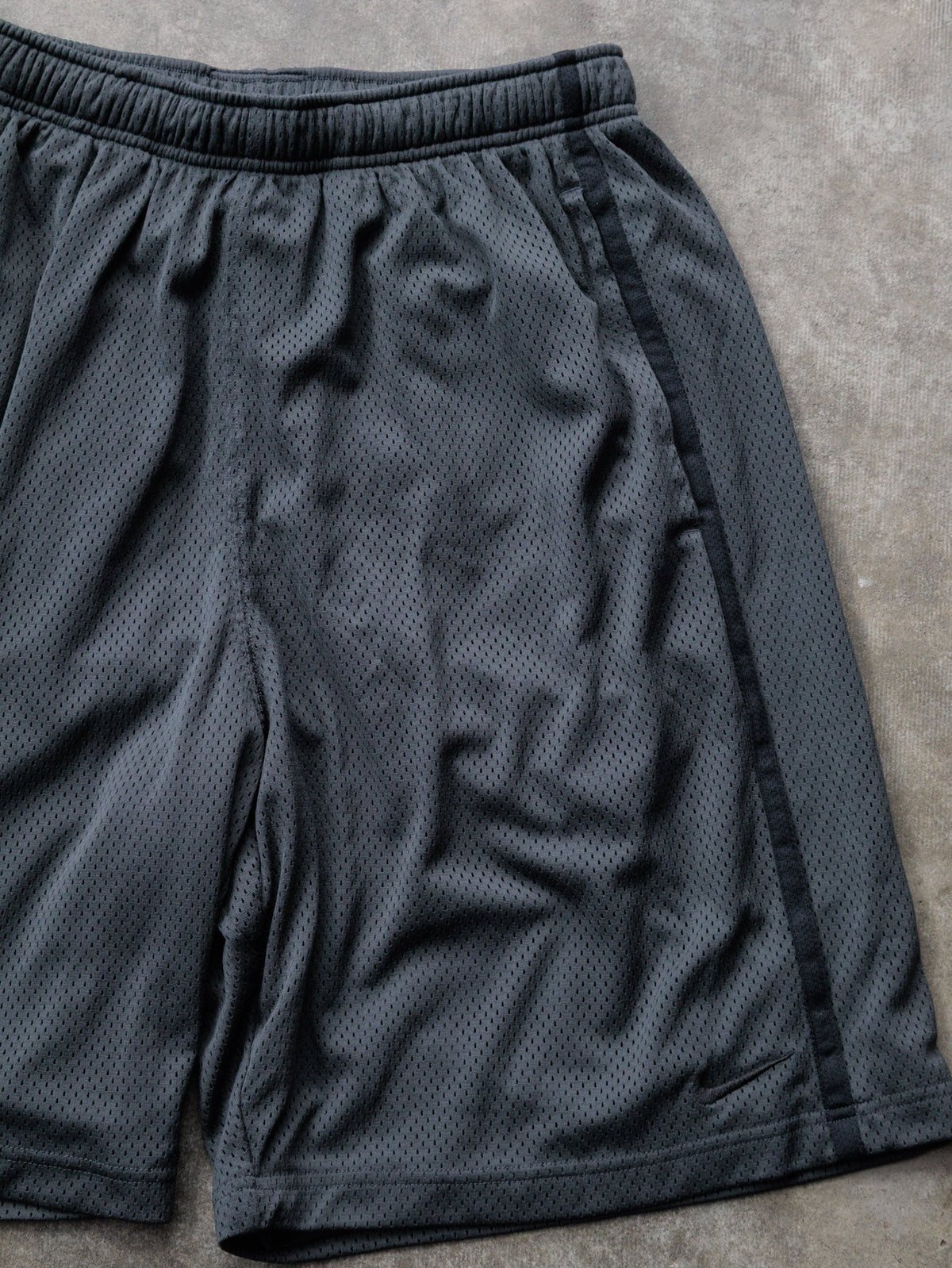 Vintage Grey Nike Mesh Shorts (XL)