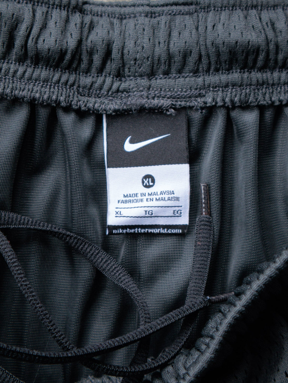Vintage Grey Nike Mesh Shorts (XL)