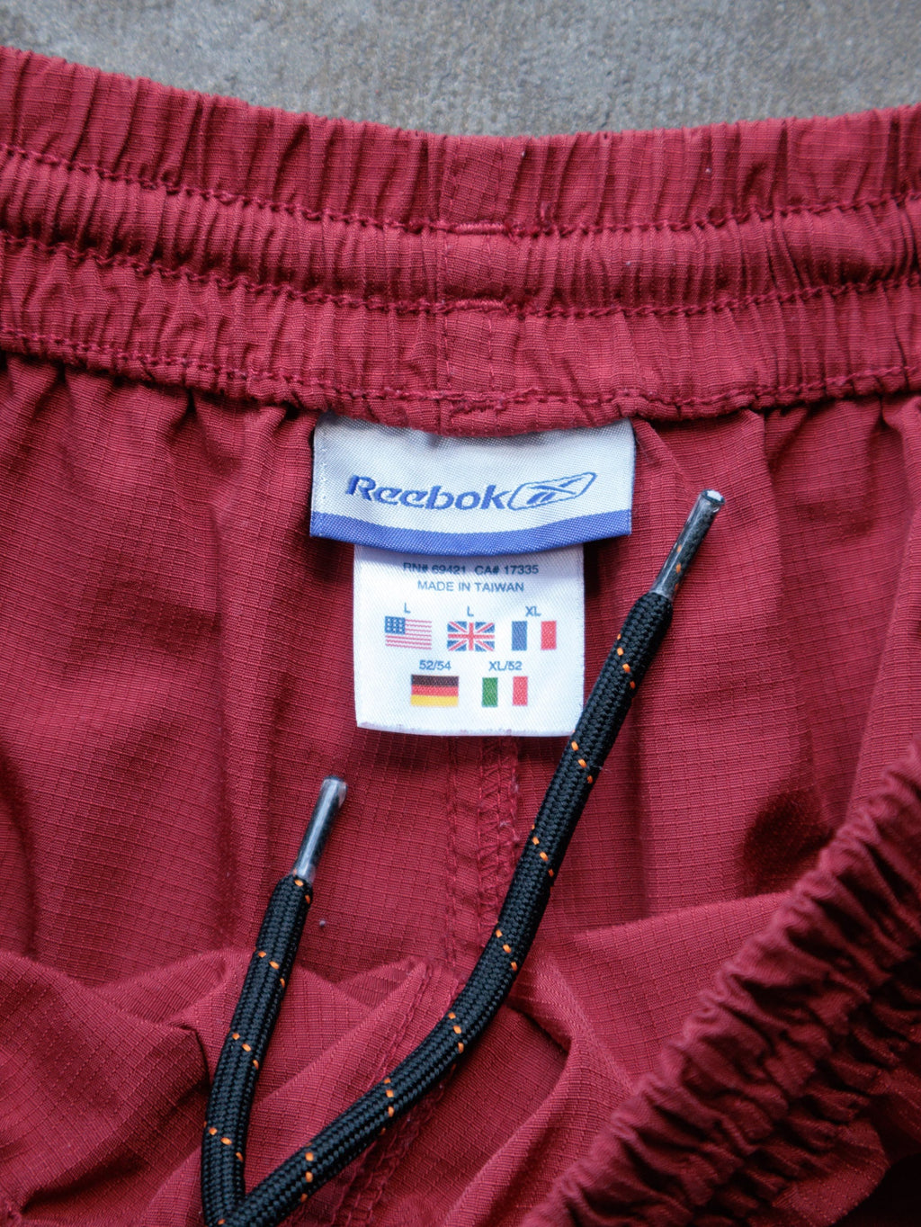 Vintage 00s Red Reebok Swim Shorts (L)