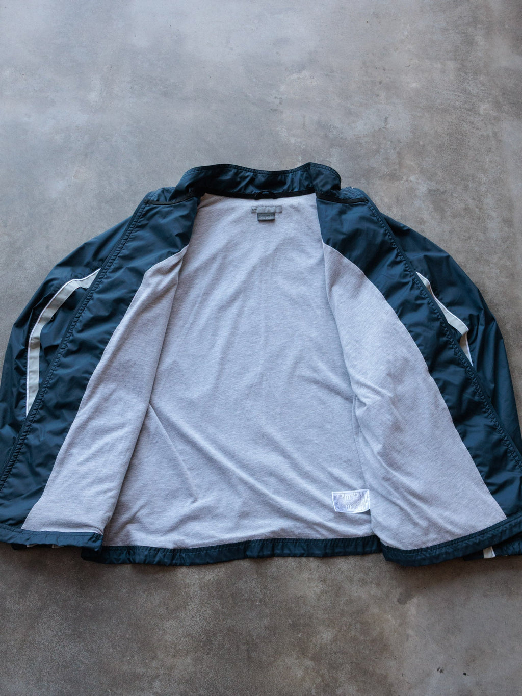 Vintage 00s Navy Nike Jacket (L)