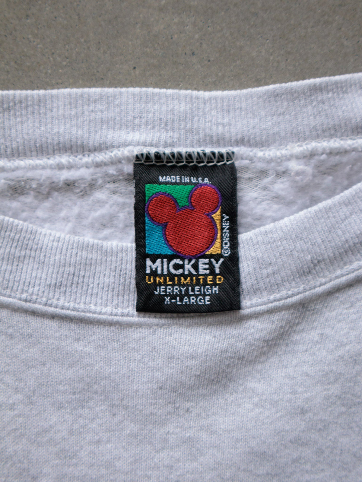 Vintage 90s Grey Disney Mickey Classics Sweatshirt (XL)
