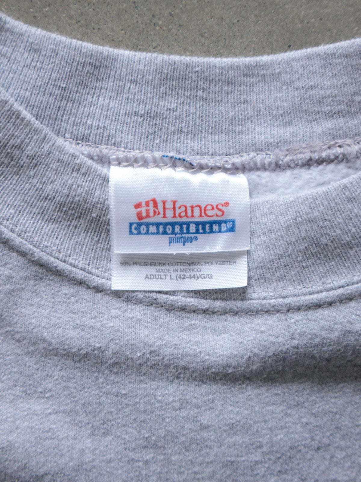 Vintage 2004 Grey Donnie Moran Sweatshirt (L)
