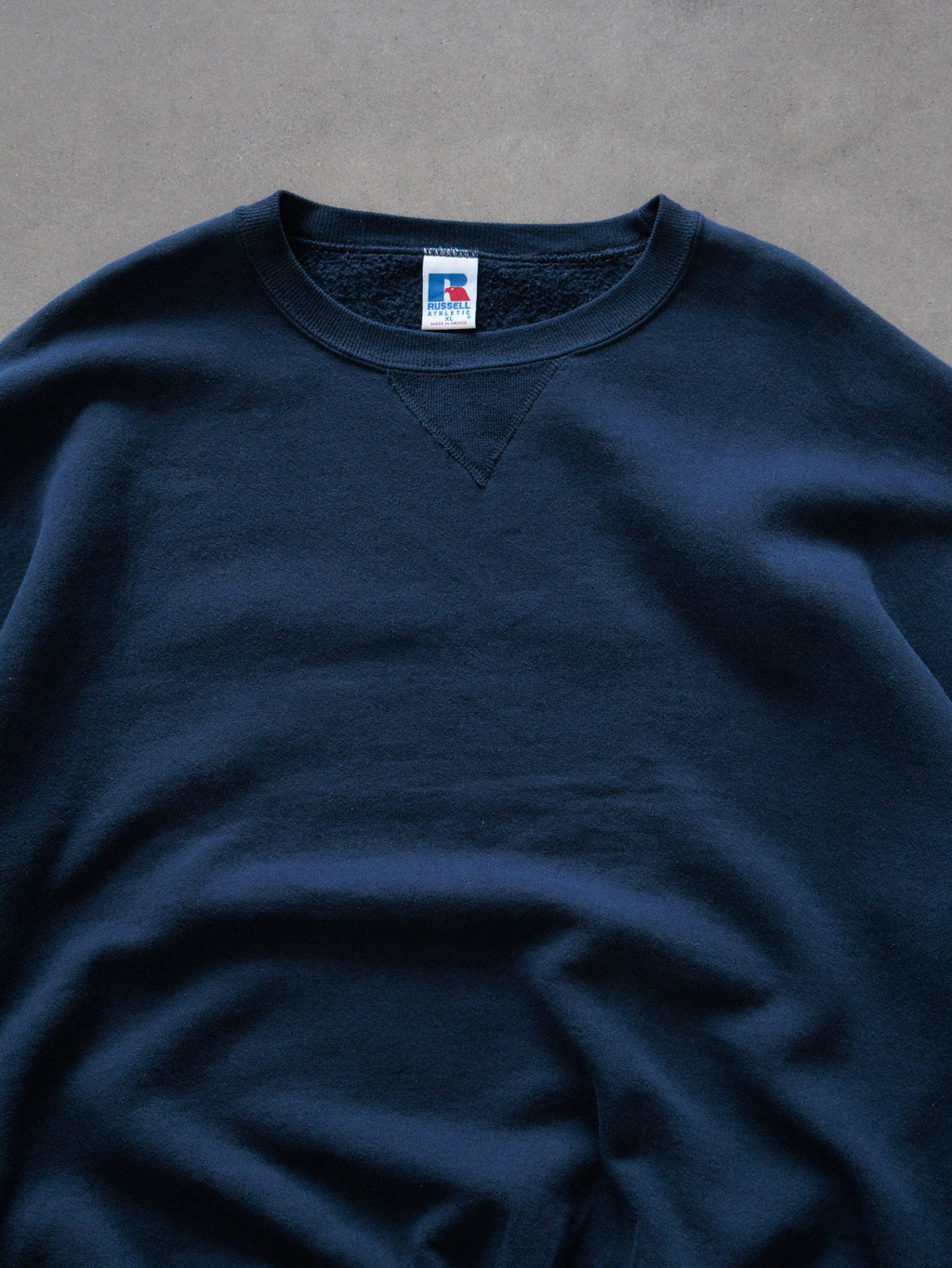 Vintage Navy Russell Athletic Sweatshirt (XL)