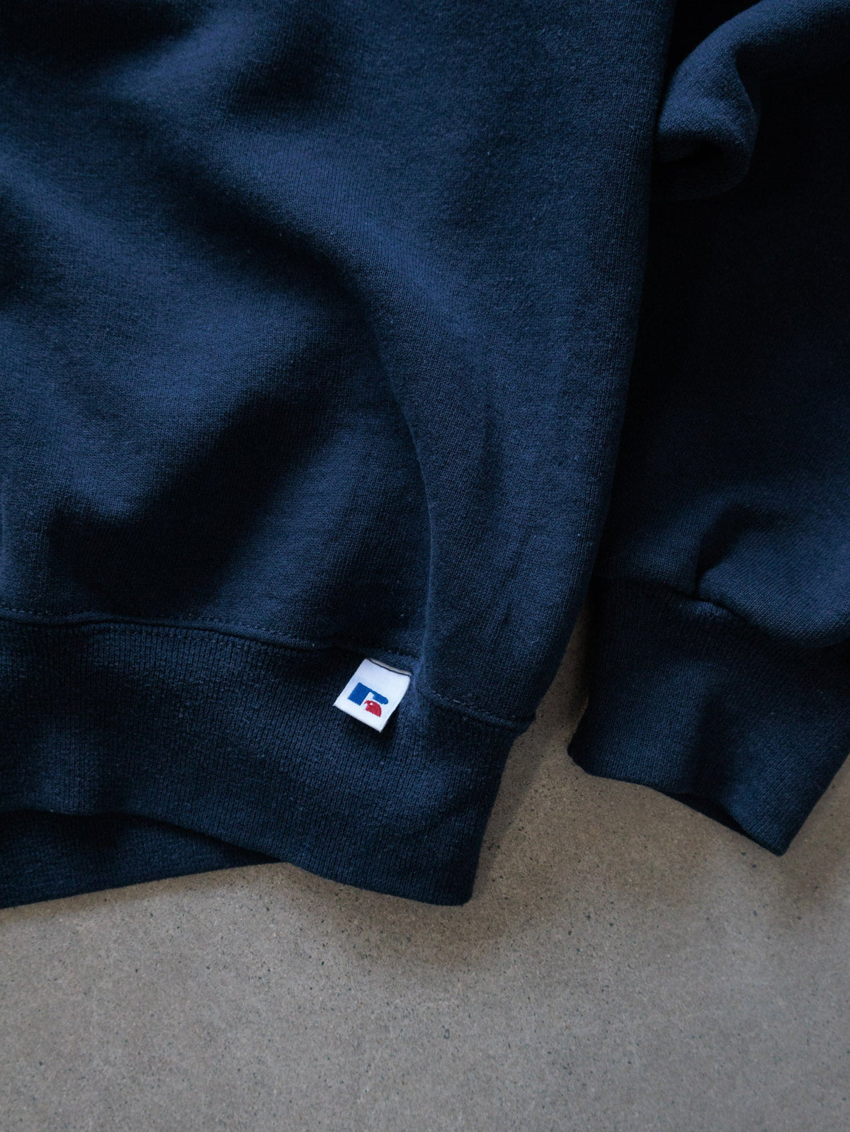 Vintage Navy Russell Athletic Sweatshirt (XL)