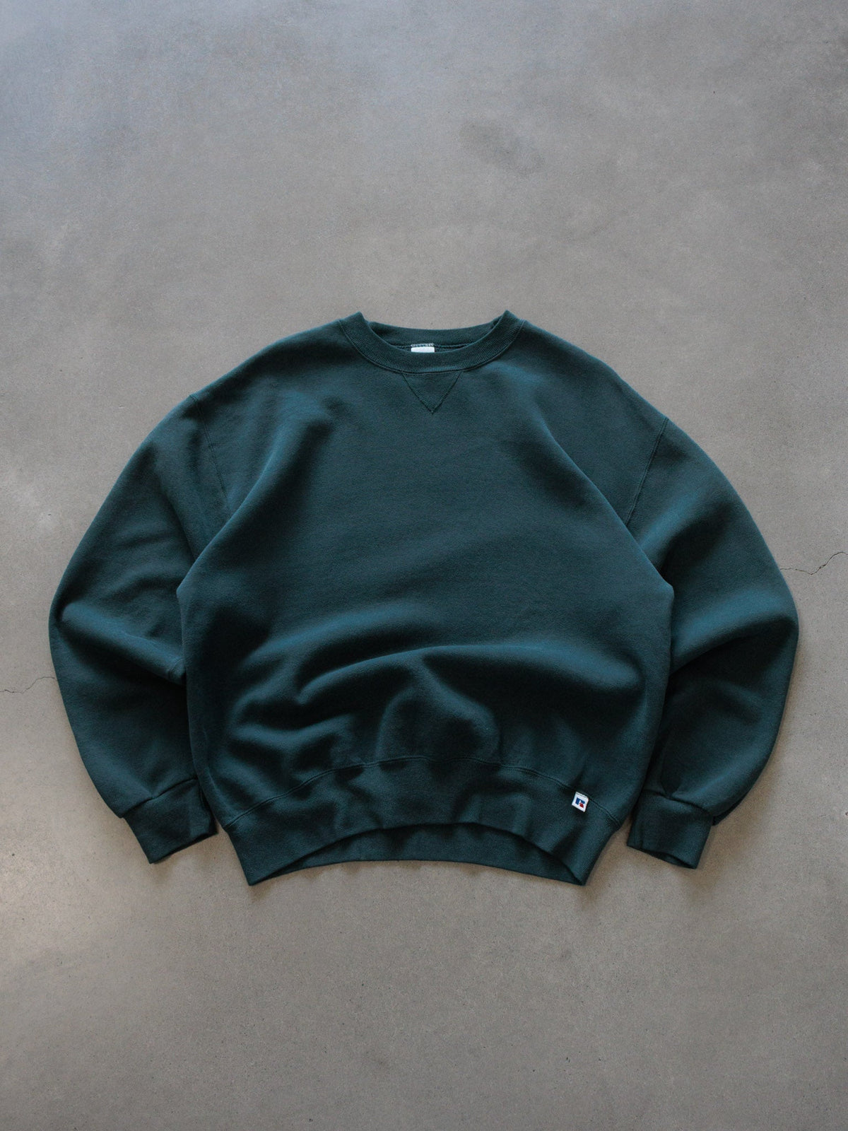 Vintage 90s Green Russell Athletic Sweatshirt (L)
