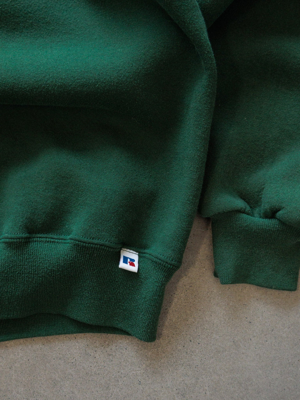 Vintage 90s Green Russell Athletic Sweatshirt (XL)