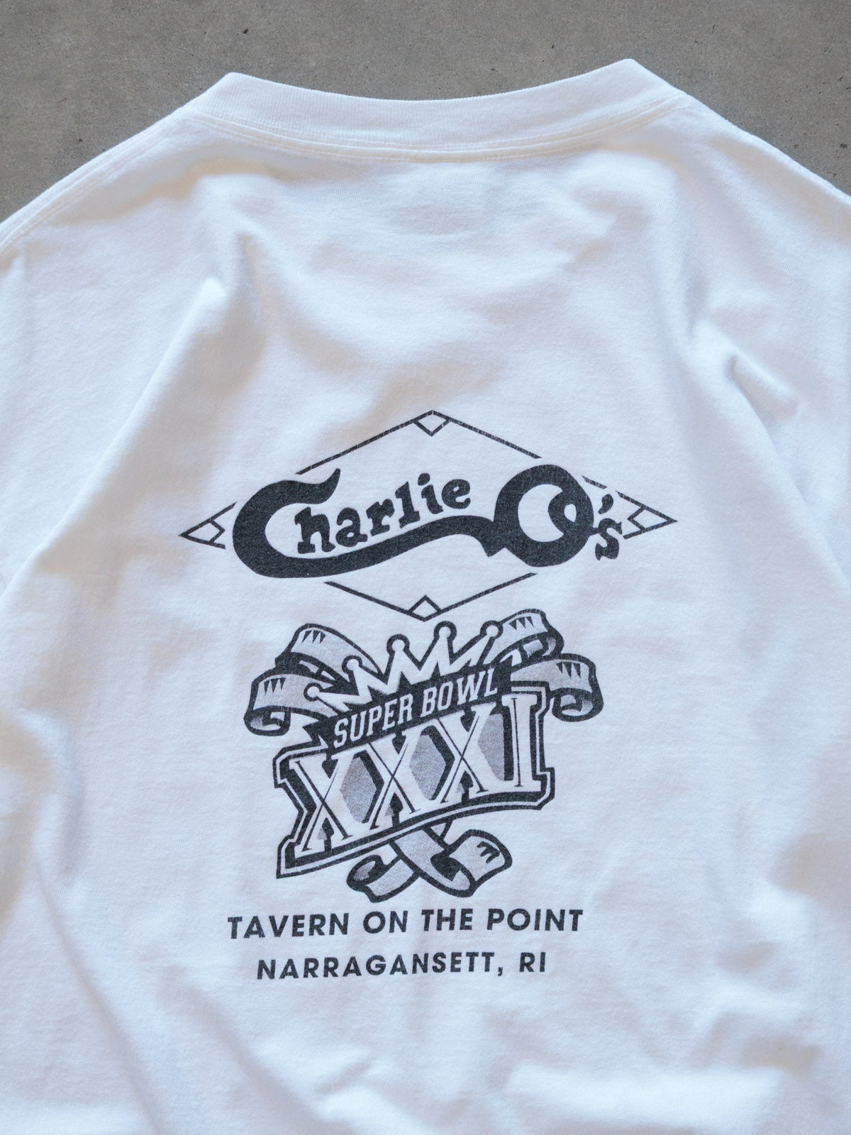 Vintage 1997 White Patriots & Packers Battle In The Bayou Tee (XL)